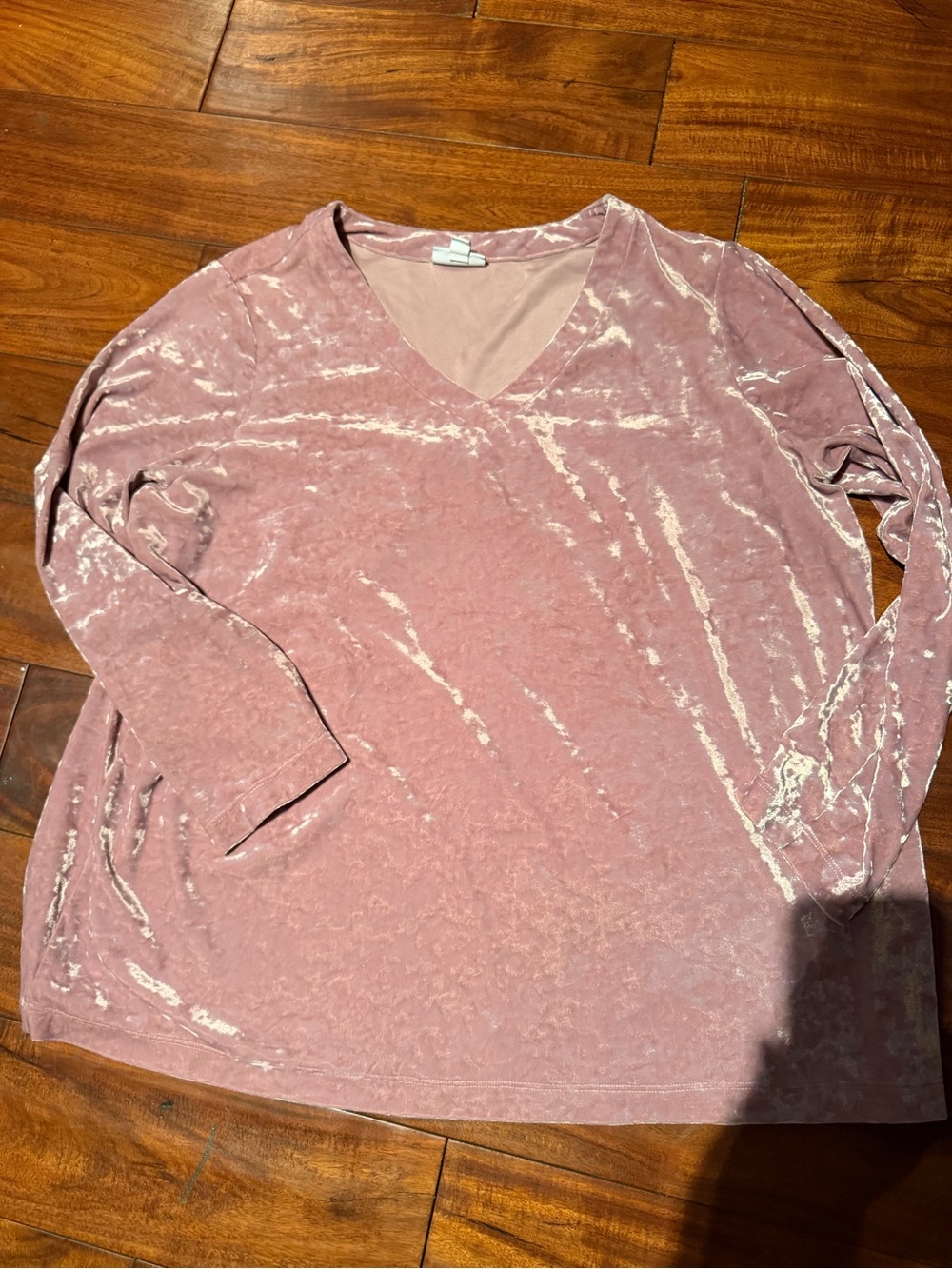 J. Jill Crushed Velvet V-Neck Blouse in Dusty Rose